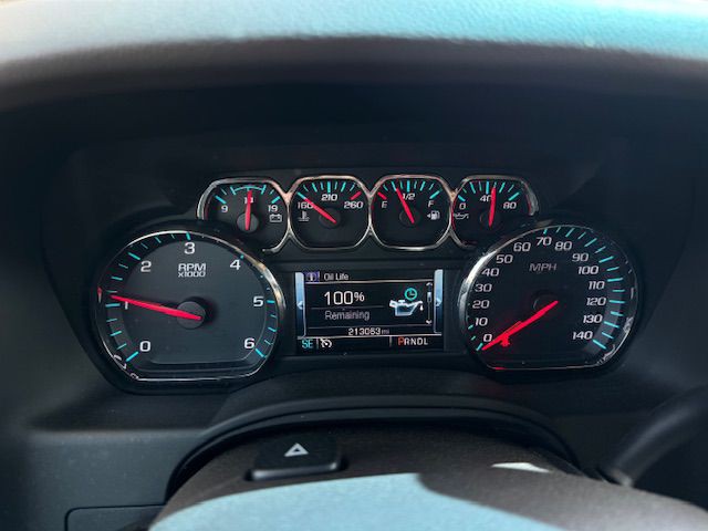 2018 GMC Yukon Image 2