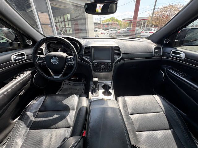 2018 Jeep Grand Cherokee Image 3