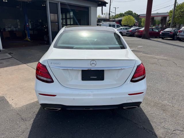 2019 Mercedes-Benz E-Class Image 7