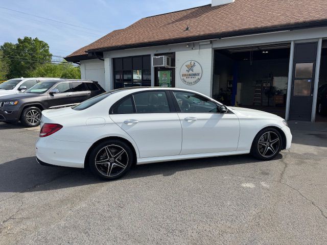 2019 Mercedes-Benz E-Class Image 8