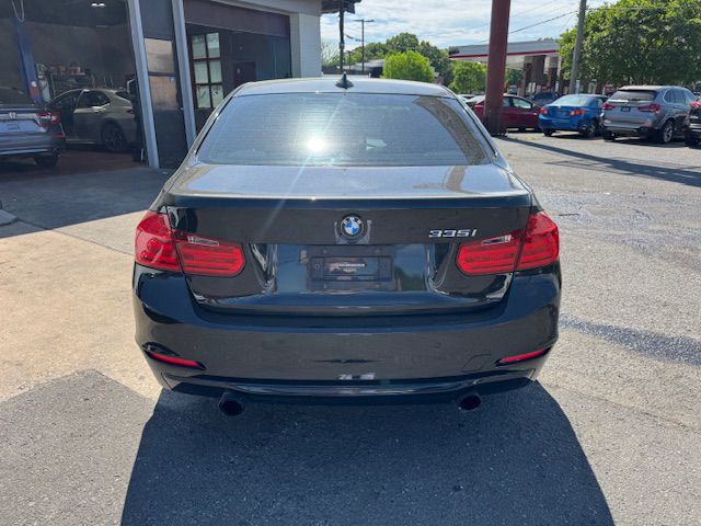 2014 BMW 3 Series Image 7