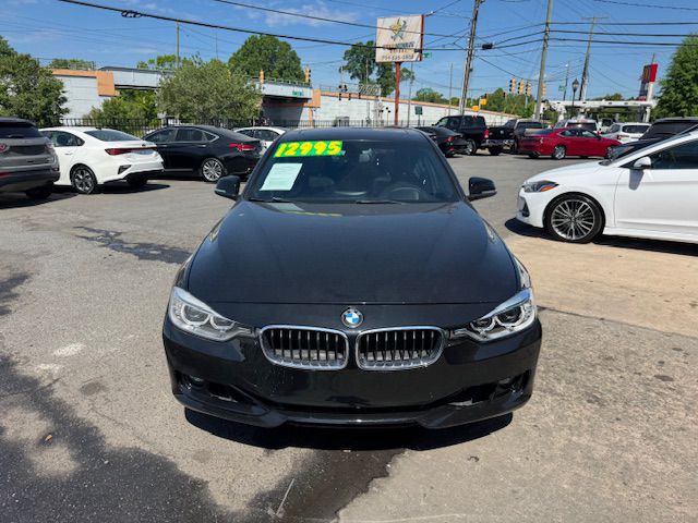 2014 BMW 3 Series Image 9