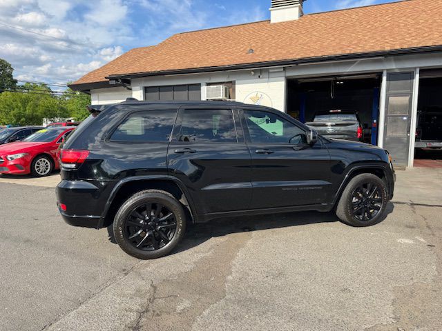 2019 Jeep Grand Cherokee Image 7