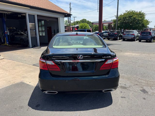 2011 Lexus LS Image 7