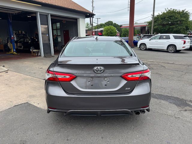 2019 Toyota Camry Image 6