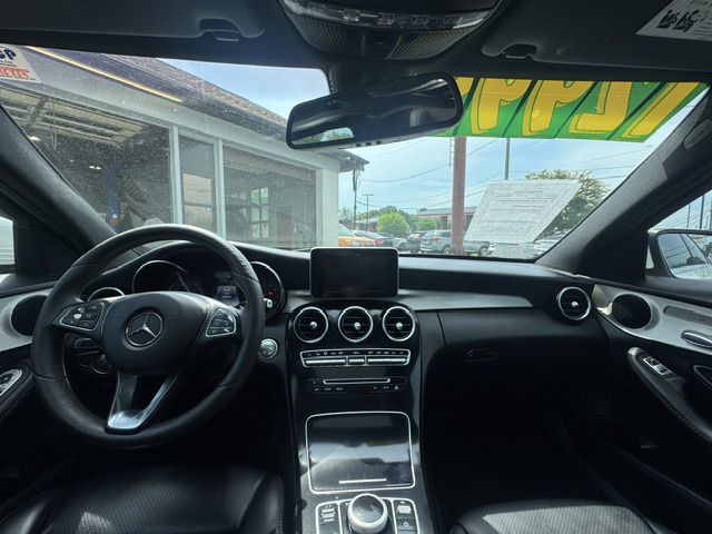 2018 Mercedes-Benz C-Class Image 3