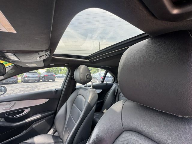 2018 Mercedes-Benz C-Class Image 4