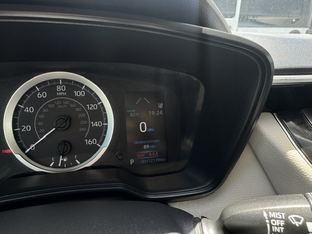 2021 Toyota Corolla Image 2