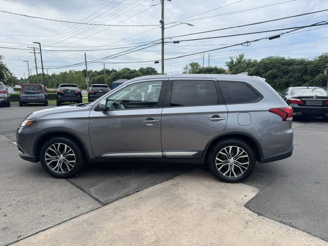 2018 Mitsubishi Outlander Image 6