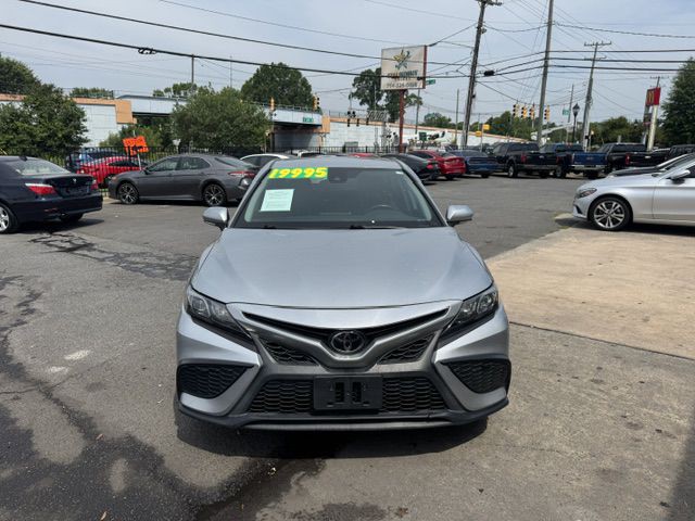 2022 Toyota Camry Image 8