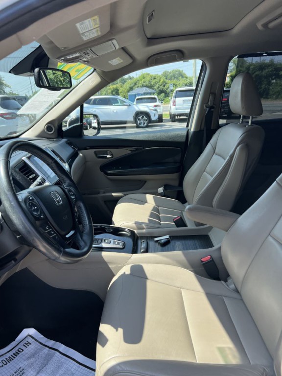 2016 Honda Pilot Image 6