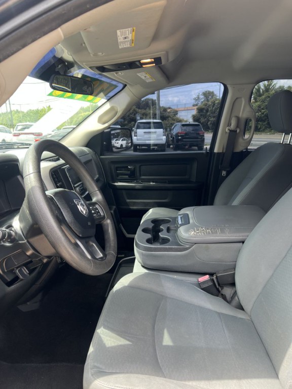 2017 RAM 1500 Image 6