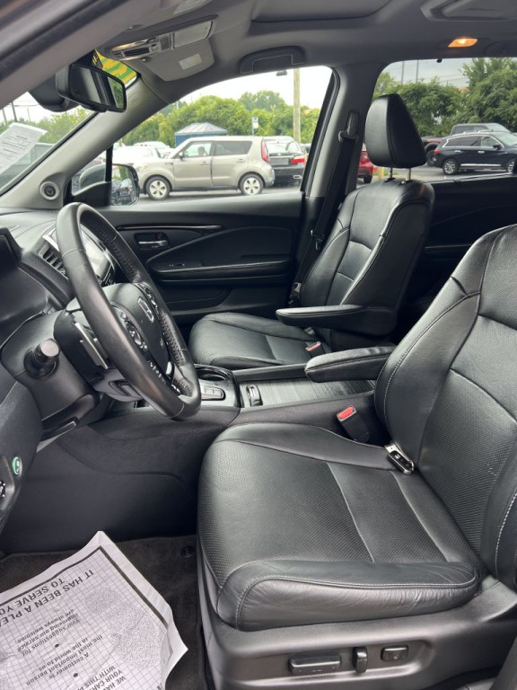 2016 Honda Pilot Image 6