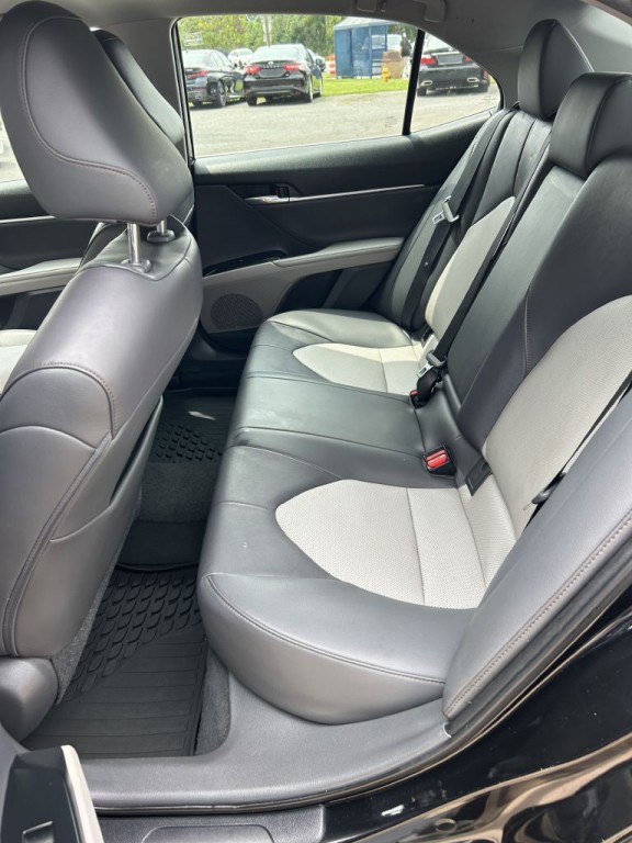 2020 Toyota Camry Image 5