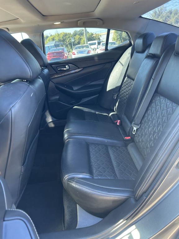 2018 Nissan Maxima Image 6