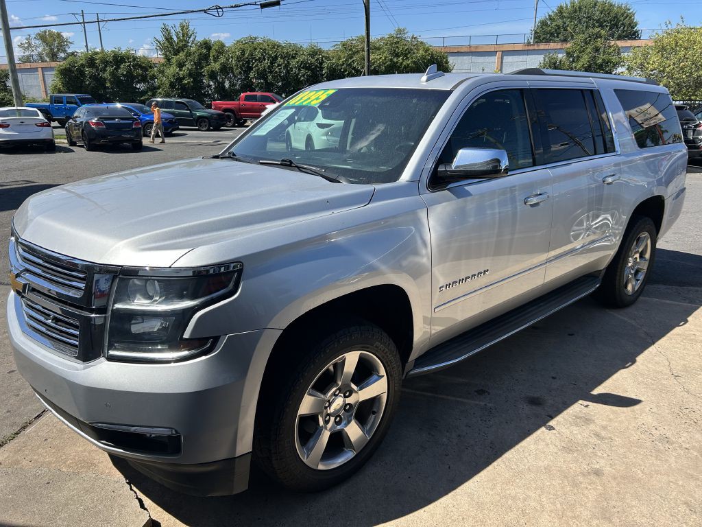 2017 Chevrolet Suburban Image 1