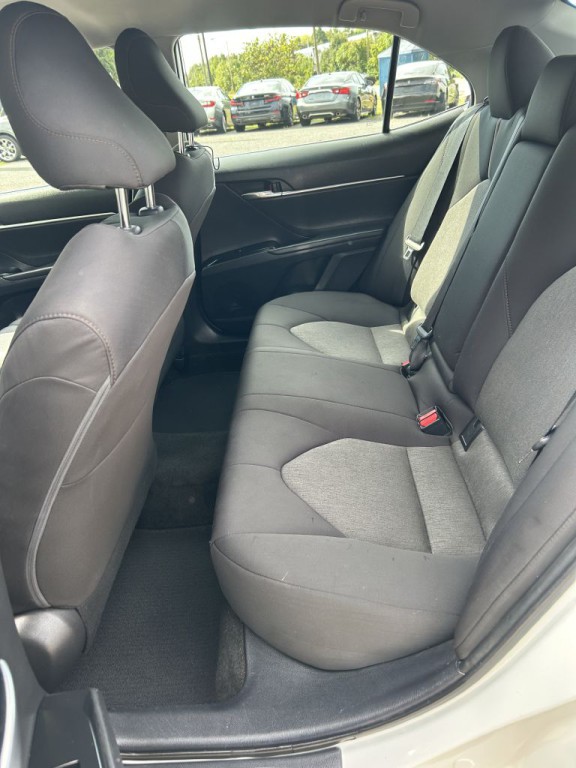 2020 Toyota Camry Image 5