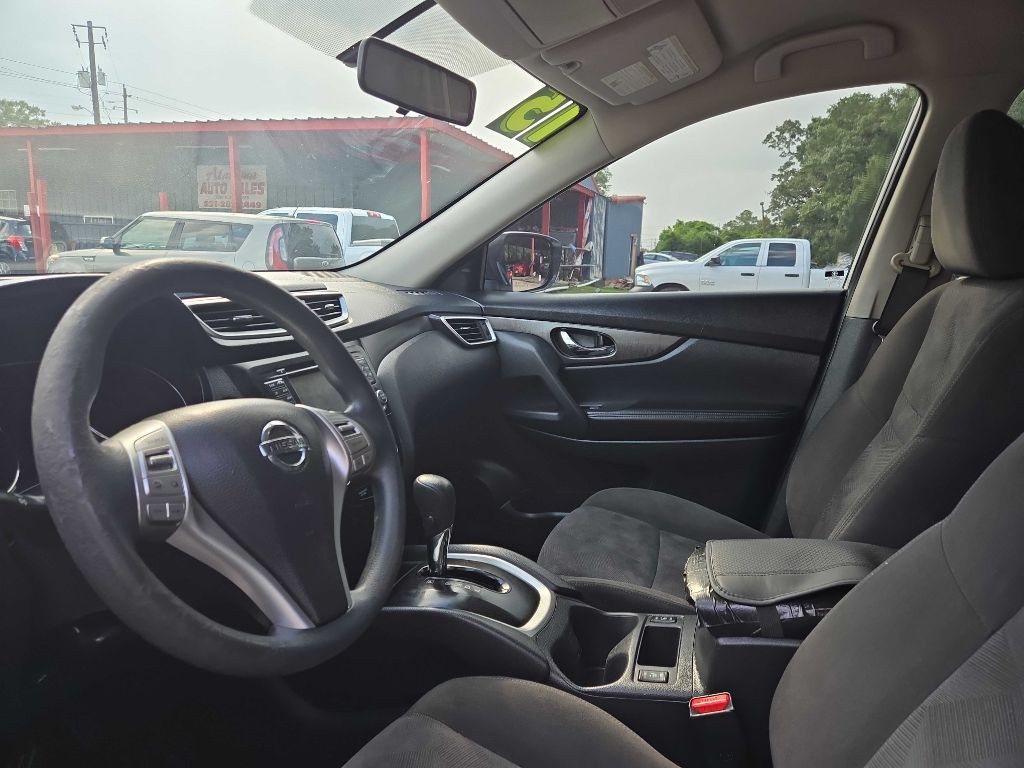 2015 Nissan Rogue Image 13
