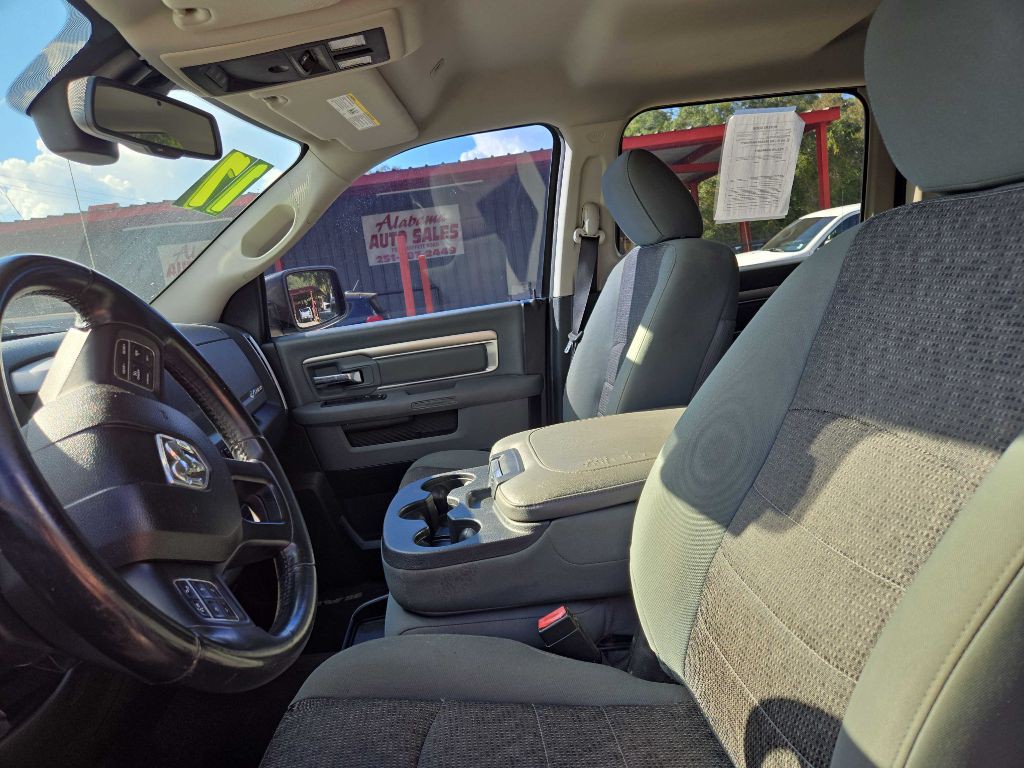2017 RAM 1500 Image 7