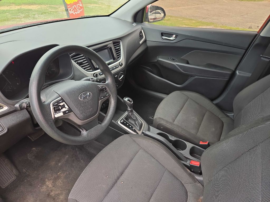 2019 Hyundai Accent Image 6