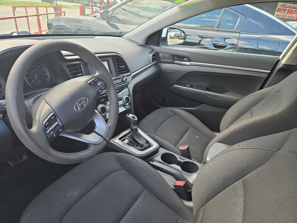 2019 Hyundai Elantra Image 6