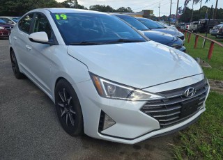 Image for 2019 Hyundai Elantra SE ID: 6670602