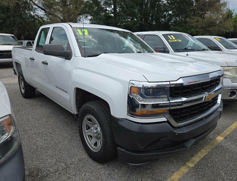 2017 Chevrolet Silverado 1500 Image 3