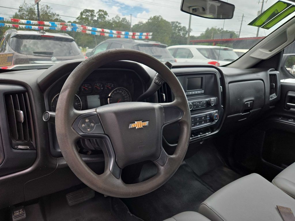 2017 Chevrolet Silverado 1500 Image 6