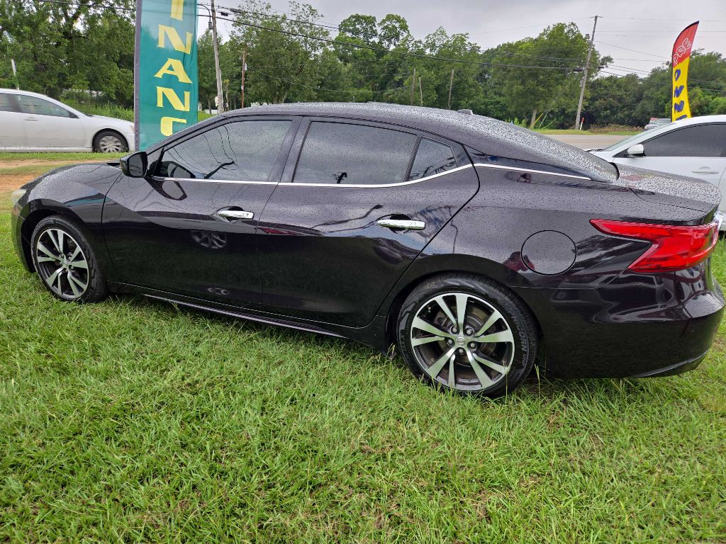 2017 Nissan Maxima Image 4
