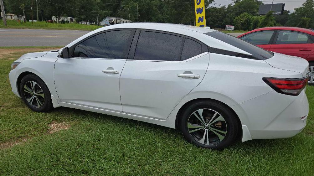 2021 Nissan Sentra Image 3
