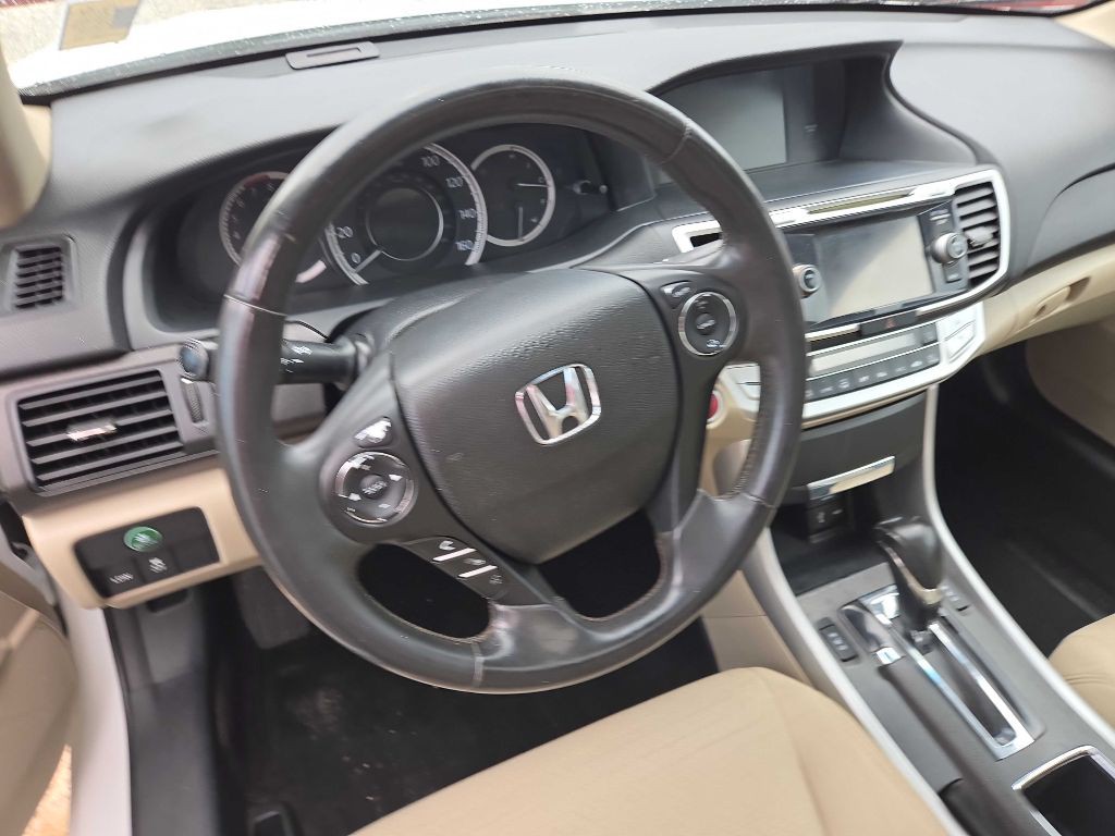 2013 Honda Accord Image 7