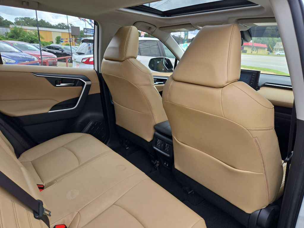 2019 Toyota Rav4 Image 7