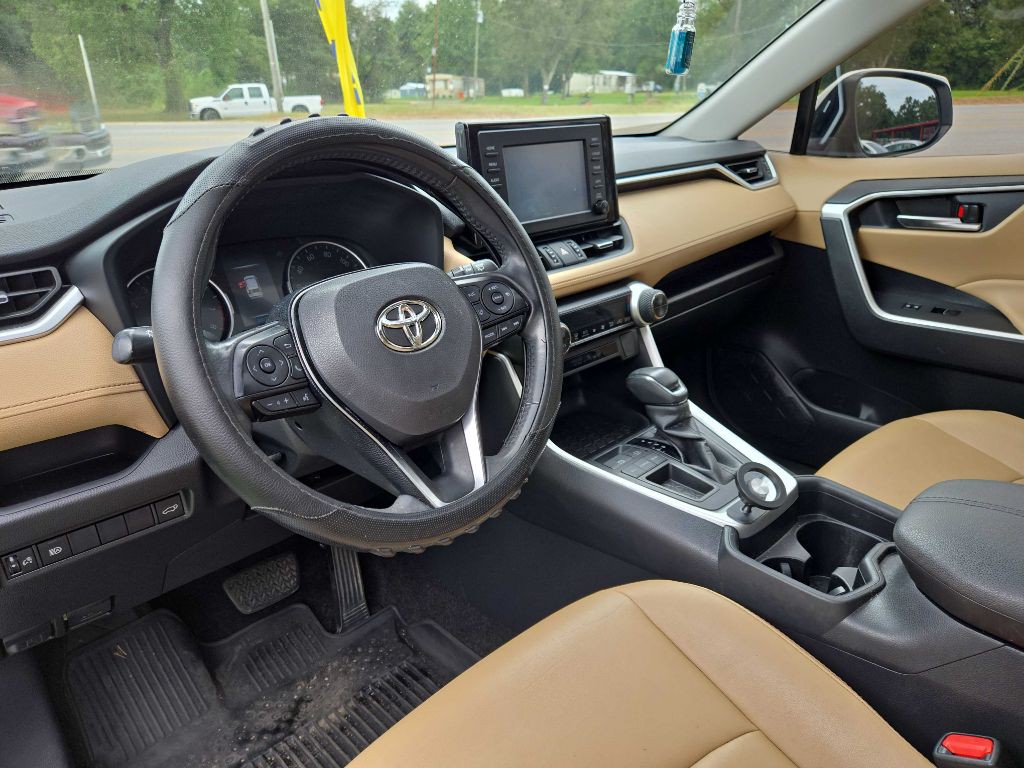2019 Toyota Rav4 Image 8