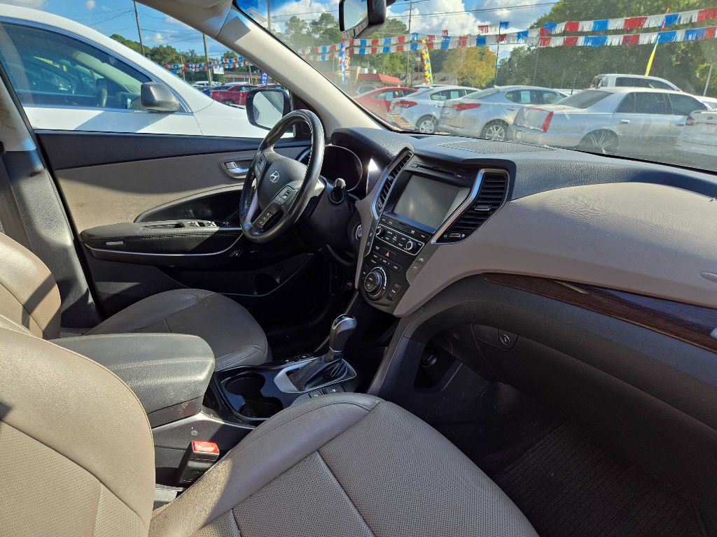 2017 Hyundai Santa Fe Sport Image 11