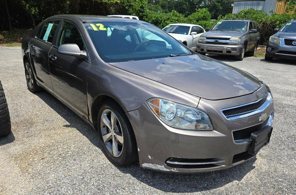 2012 Chevrolet Malibu Image 1