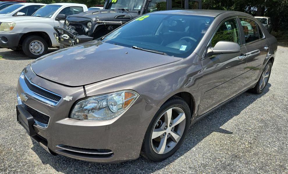 2012 Chevrolet Malibu Image 3