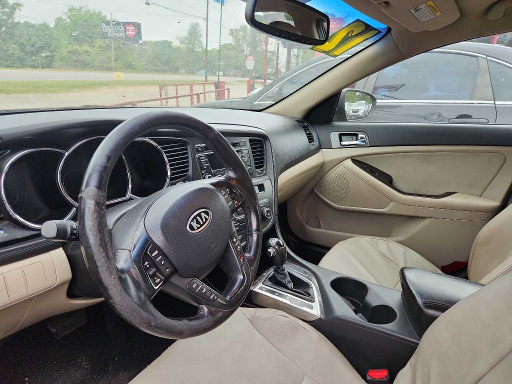 2012 Kia Optima Image 8