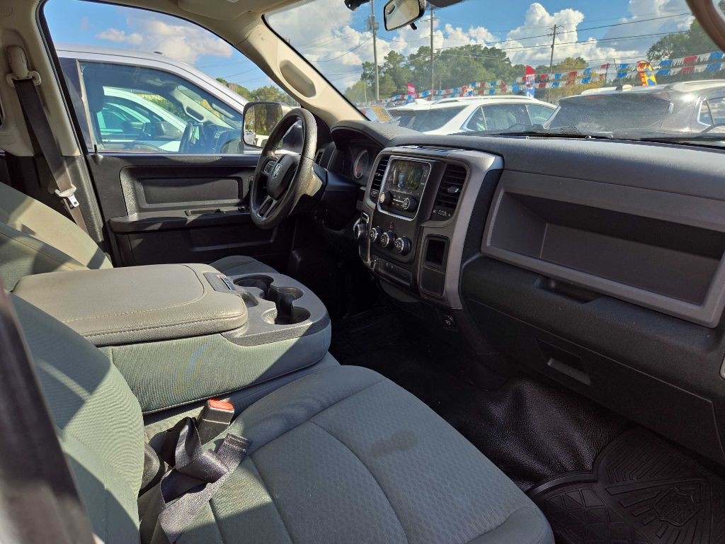 2015 RAM 1500 Image 10