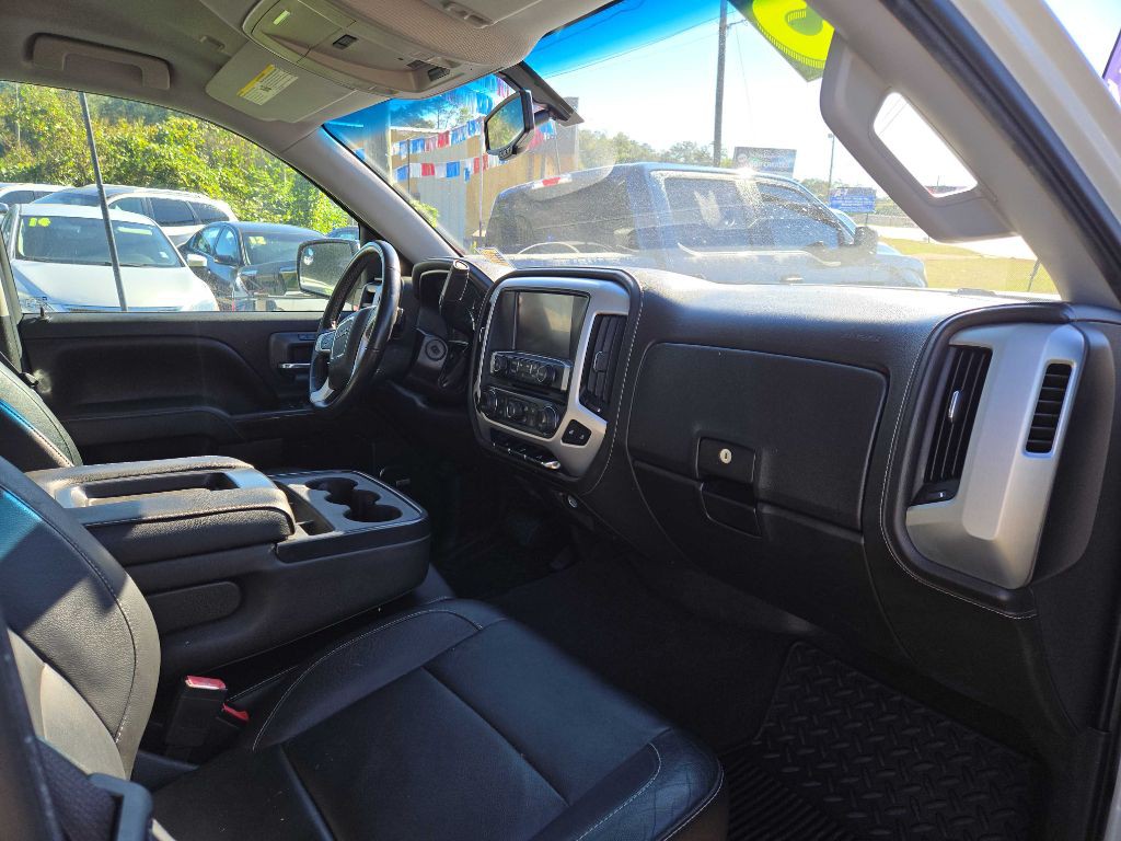 2015 GMC Sierra Image 9