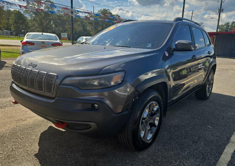 2019 Jeep Cherokee Image 2