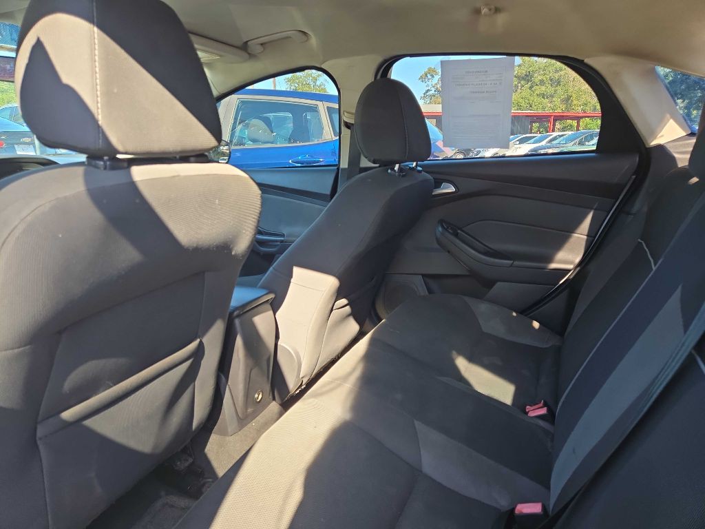 2014 Ford Focus Image 7