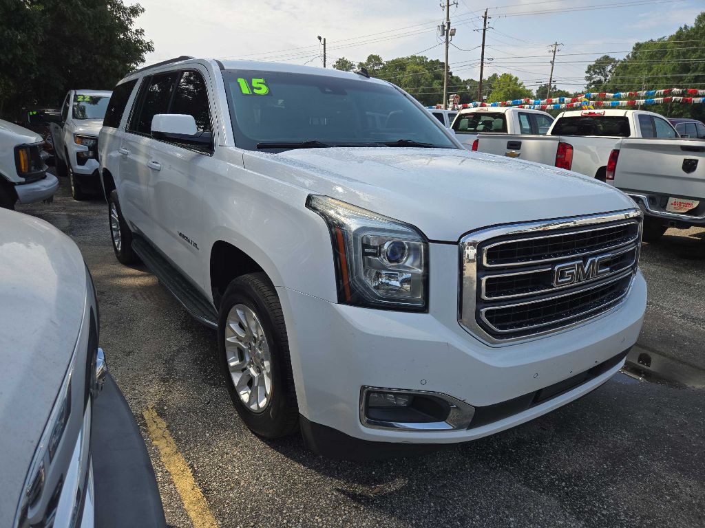 2015 GMC Yukon Image 2