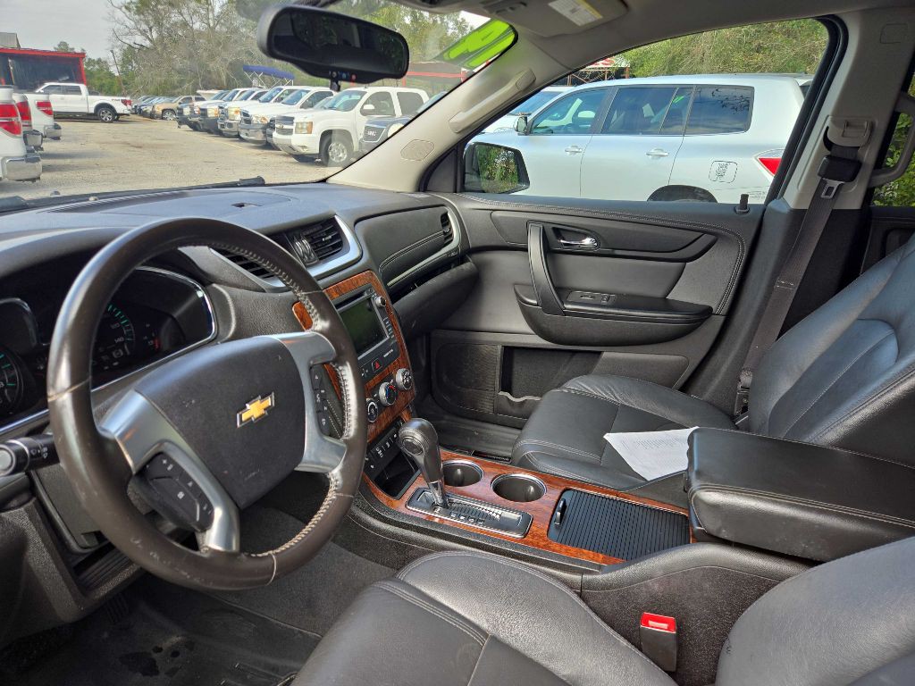 2014 Chevrolet Traverse Image 4