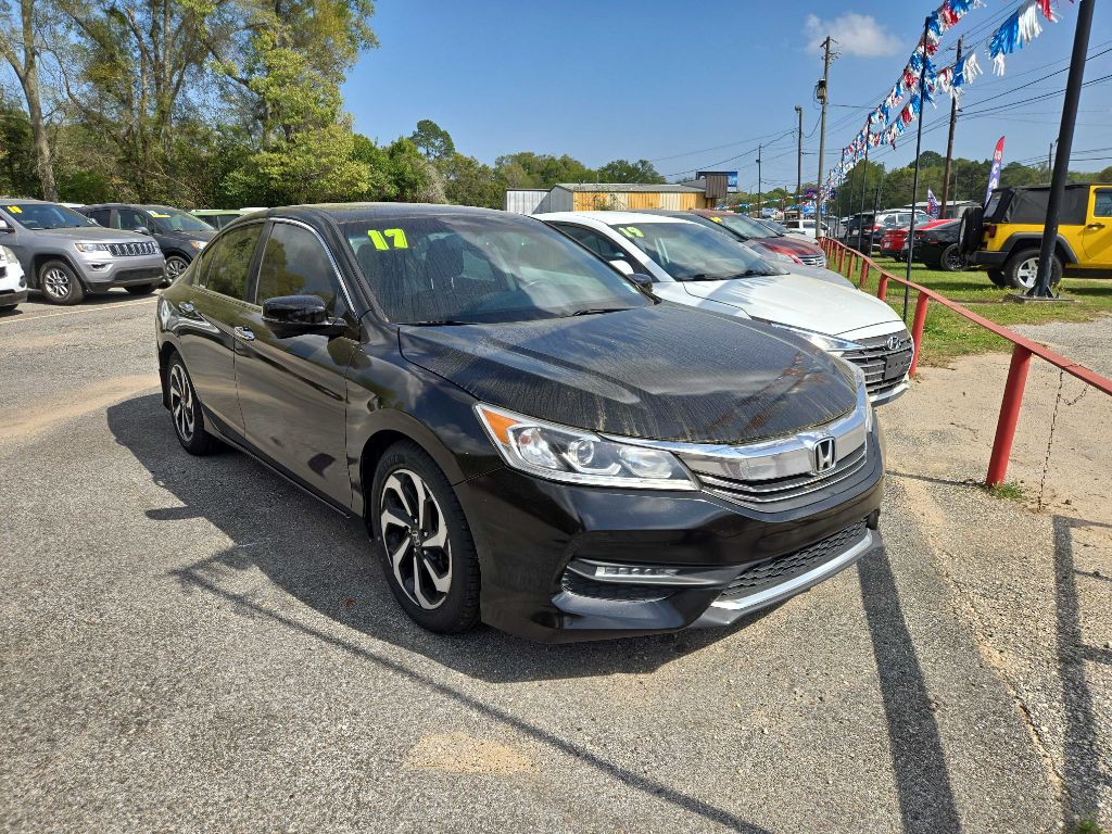 2017 Honda Accord Image 2