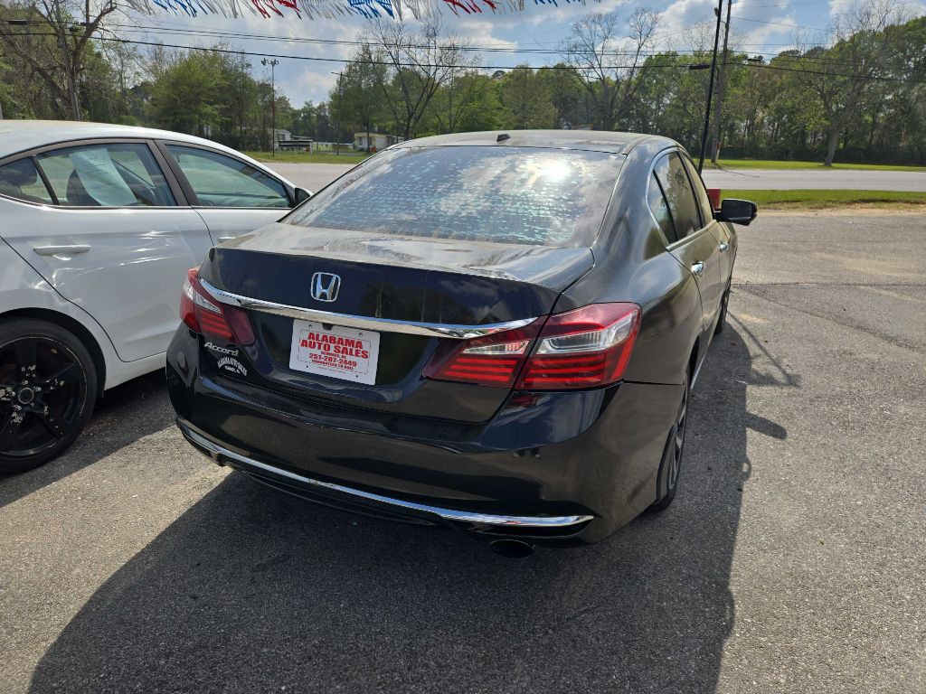 2017 Honda Accord Image 3
