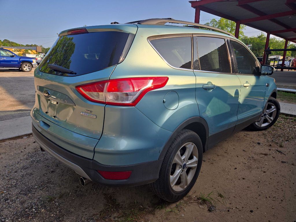 2013 Ford Escape Image 2
