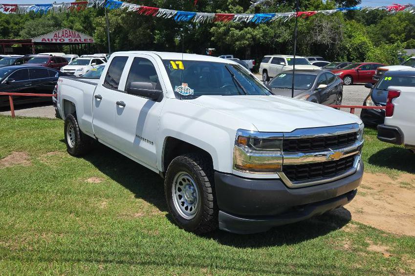 2017 Chevrolet Silverado 1500 Image 1
