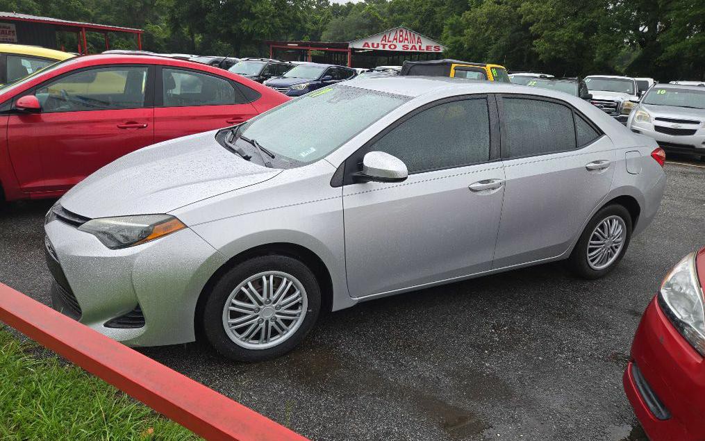 2019 Toyota Corolla Image 2