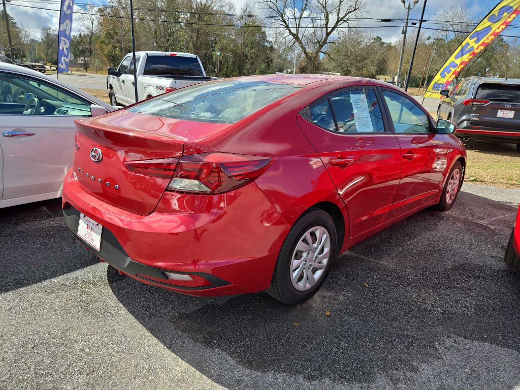 2019 Hyundai Elantra Image 2