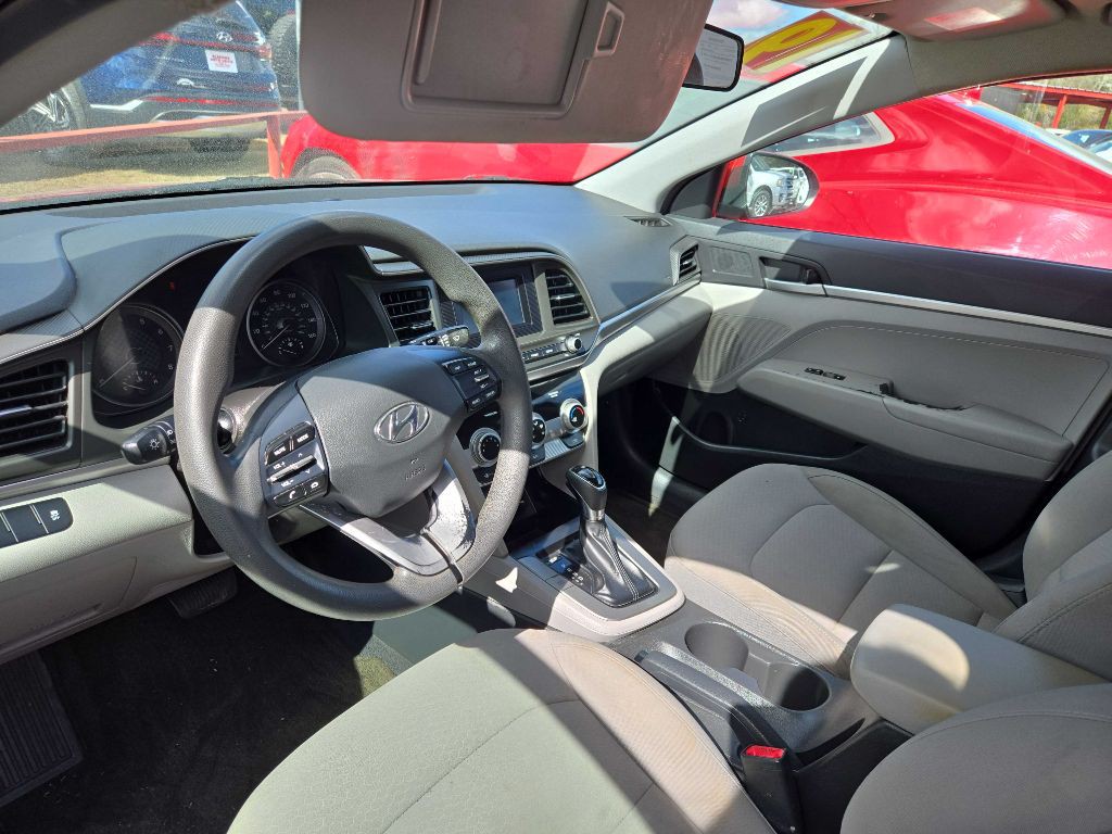2019 Hyundai Elantra Image 6